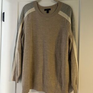 Women's Beige and Gray Sweater